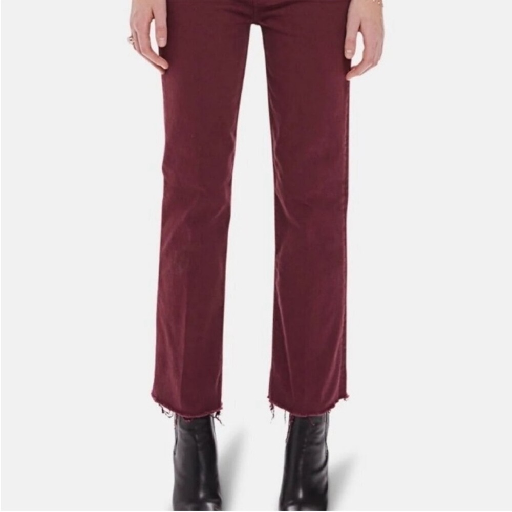 MOTHER Tripper Ankle Fray Jeans in Play Date (Burgundy) size 32